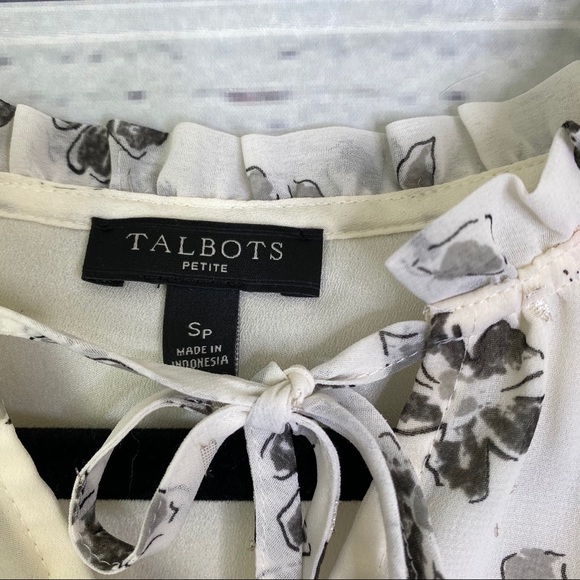 Talbots patterned blouse - Picture 2 of 6